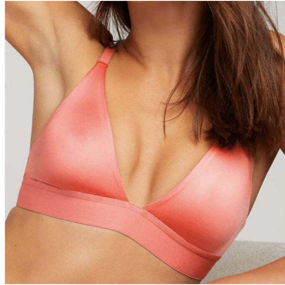 ❌SOLD❌ Negative Glace Triangle Bra in Coral salmon pink size 4 large